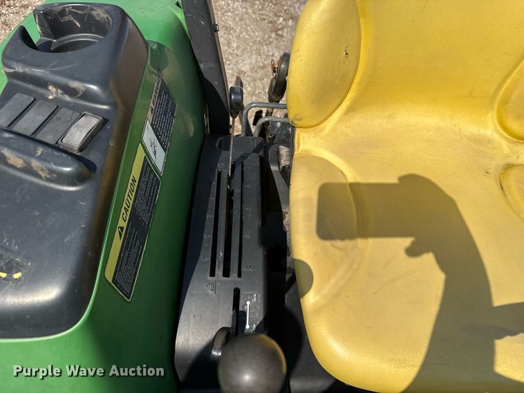 image for item DM5708 2005 John Deere 4720 MFWD tractor