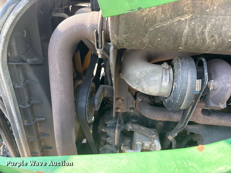 image for item DM5708 2005 John Deere 4720 MFWD tractor