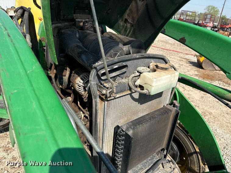 image for item DM5708 2005 John Deere 4720 MFWD tractor