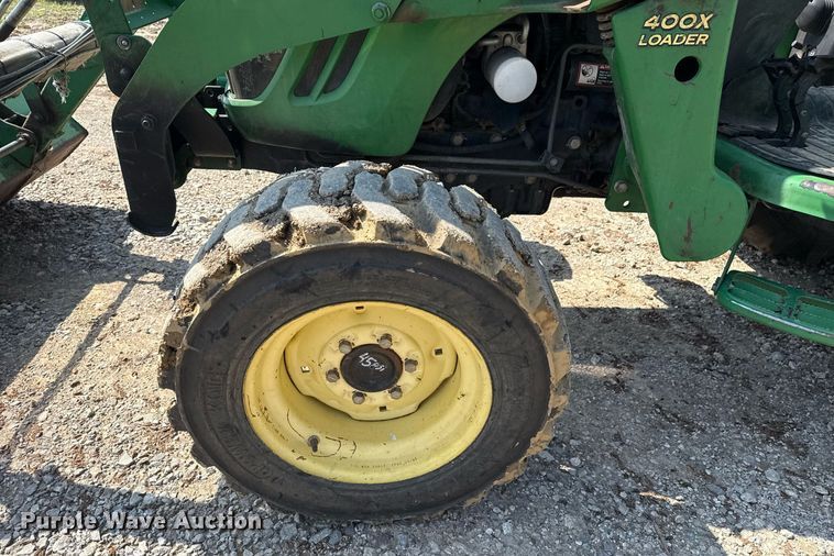 image for item DM5708 2005 John Deere 4720 MFWD tractor
