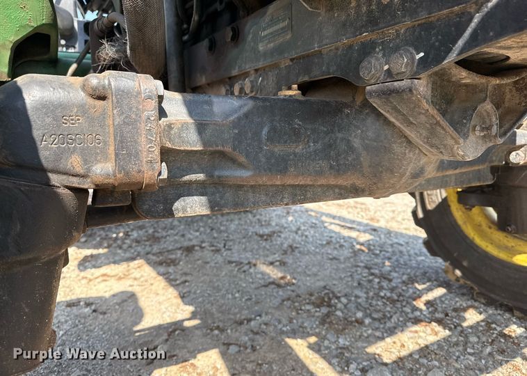image for item DM5708 2005 John Deere 4720 MFWD tractor