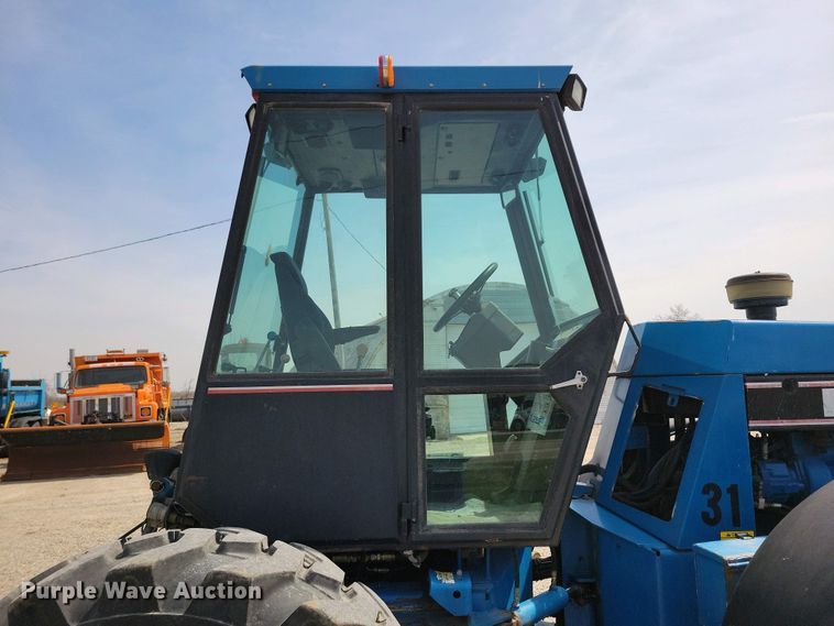 image for item DN3733 Ford Versatile 9030 bi-directional tractor