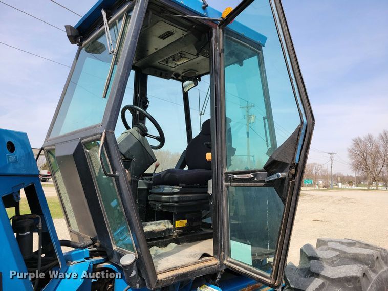 image for item DN3733 Ford Versatile 9030 bi-directional tractor