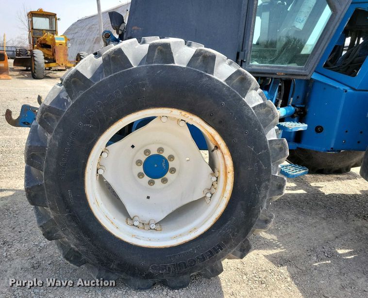 image for item DN3733 Ford Versatile 9030 bi-directional tractor