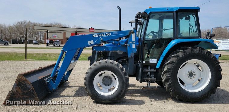 image for item DN3735 New Holland TS 90 MFWD tractor