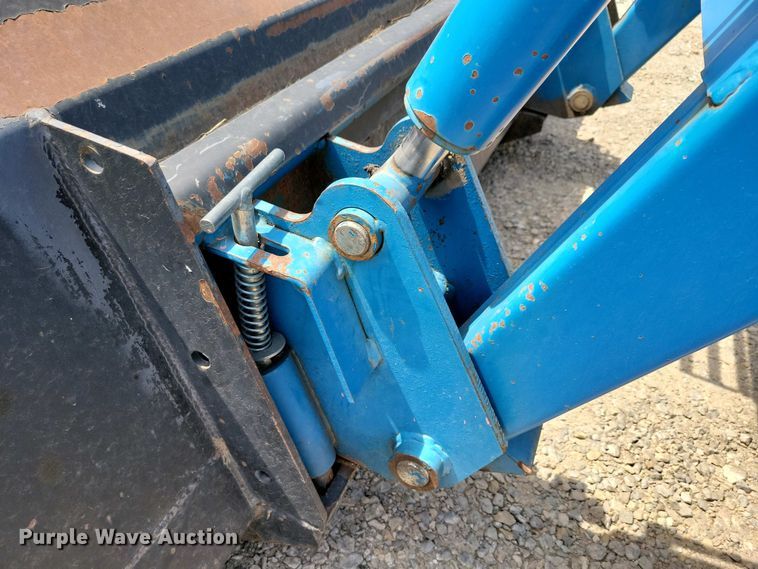 image for item DN3735 New Holland TS 90 MFWD tractor