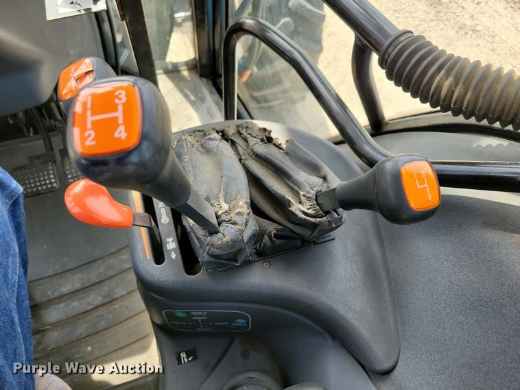 image for item DN3735 New Holland TS 90 MFWD tractor