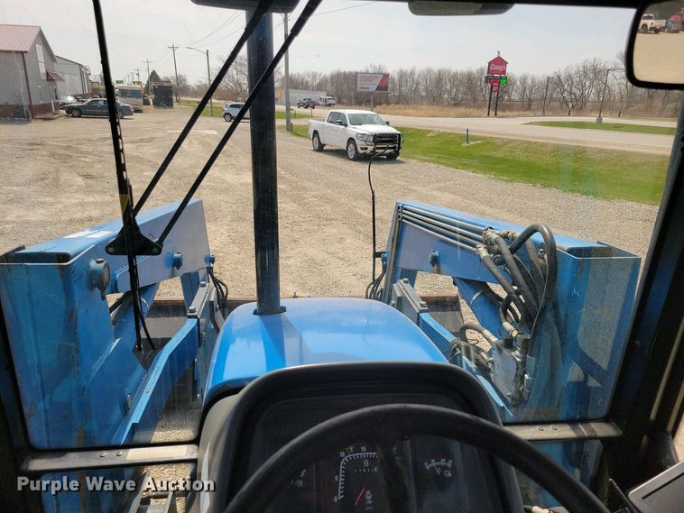 image for item DN3735 New Holland TS 90 MFWD tractor