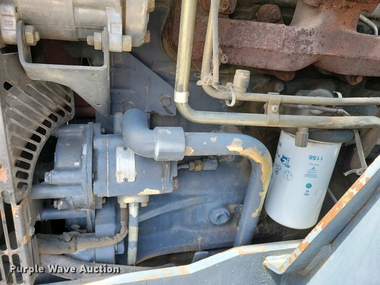 image for item DN3735 New Holland TS 90 MFWD tractor