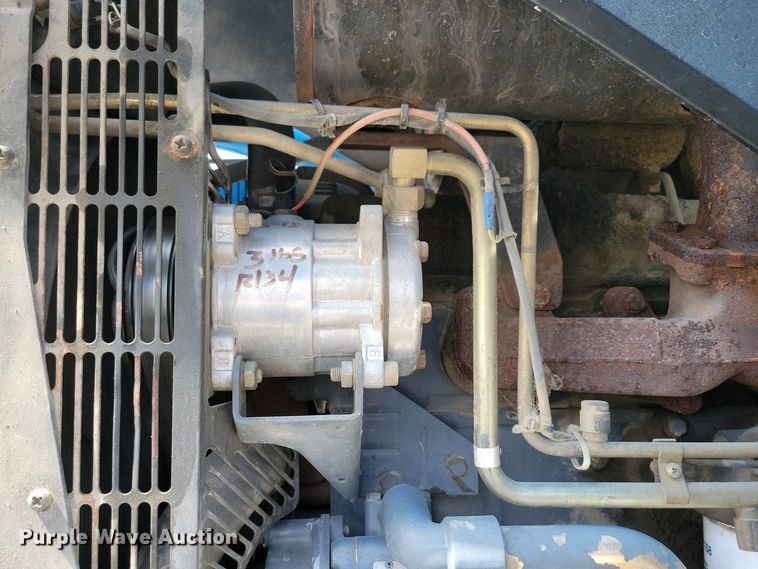 image for item DN3735 New Holland TS 90 MFWD tractor