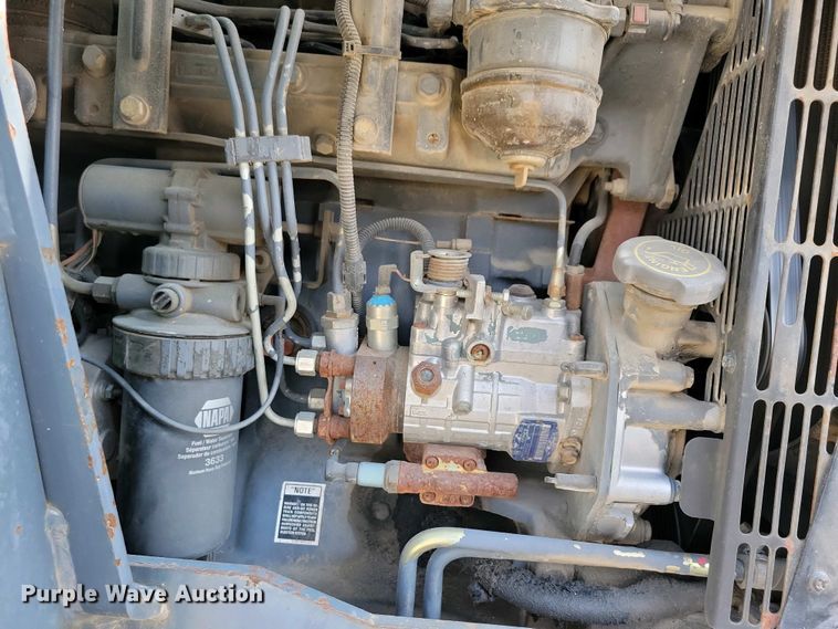 image for item DN3735 New Holland TS 90 MFWD tractor