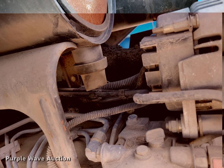 image for item DN3735 New Holland TS 90 MFWD tractor