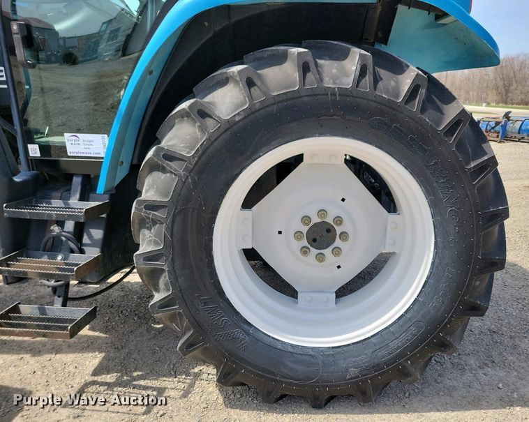 image for item DN3735 New Holland TS 90 MFWD tractor