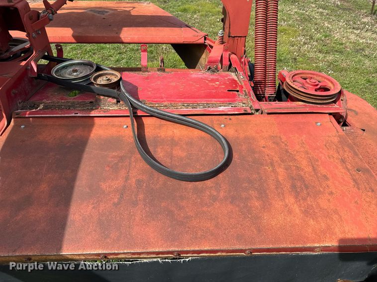 image for item DO0781 Case IH 8312T disc mower