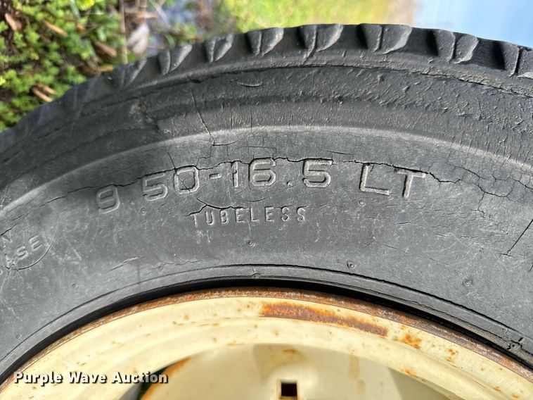 image for item DO0781 Case IH 8312T disc mower