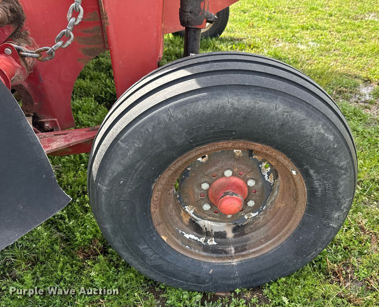 image for item DO0781 Case IH 8312T disc mower