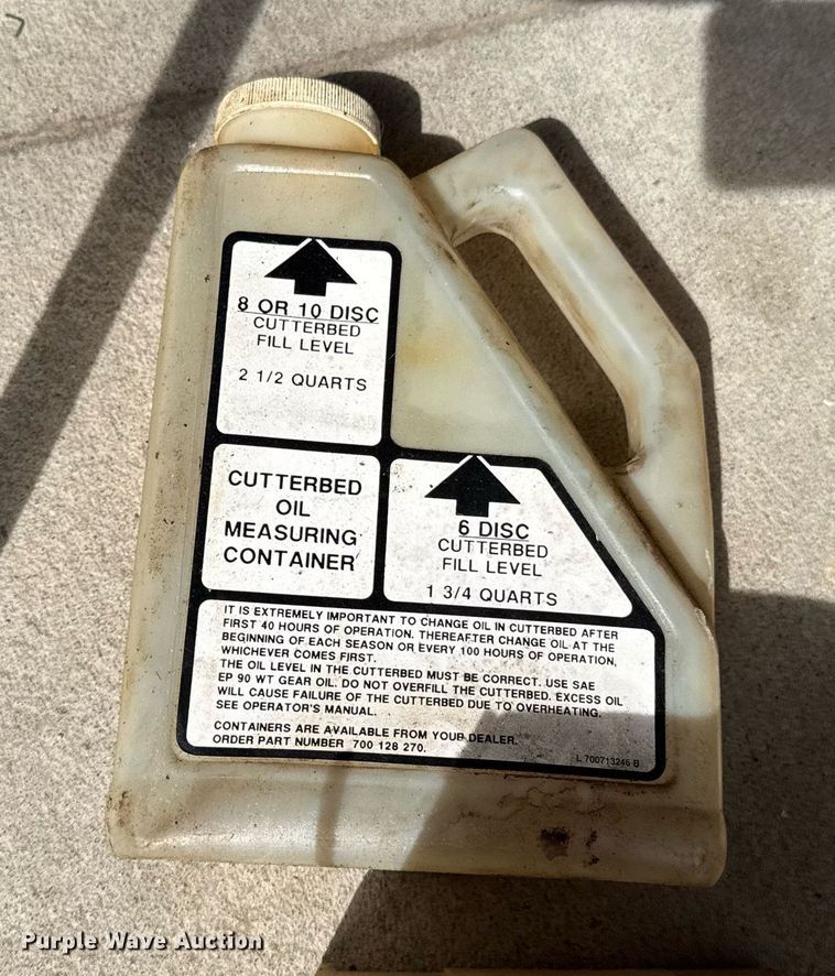 image for item DO0781 Case IH 8312T disc mower