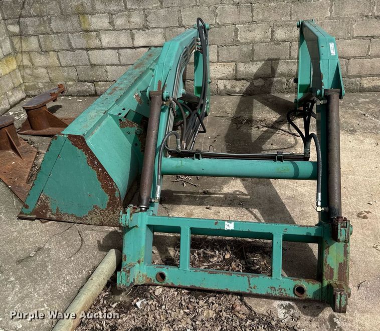 image for item DO0782 KD 5500 QT loader bucket