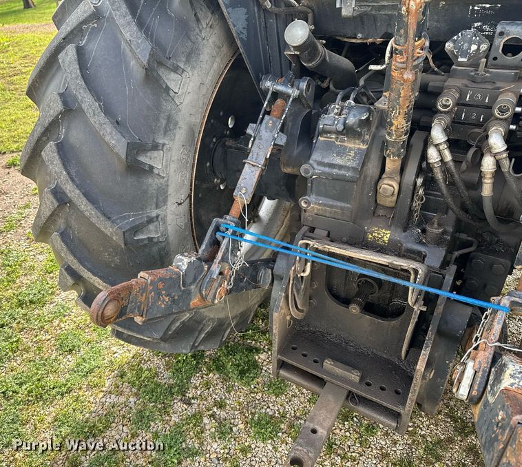 image for item DO0785 1991 Case IH 5140 tractor