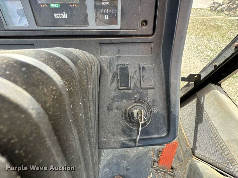 image for item DO0785 1991 Case IH 5140 tractor