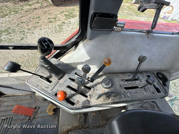 image for item DO0785 1991 Case IH 5140 tractor