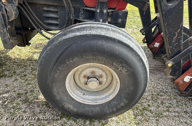 image for item DO0785 1991 Case IH 5140 tractor