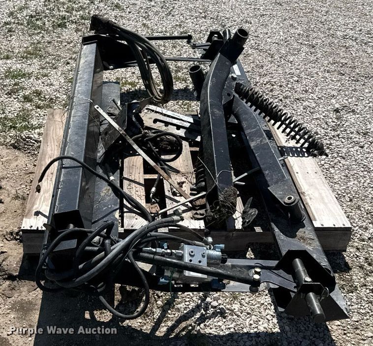 image for item DO0810 Header mounting bracket