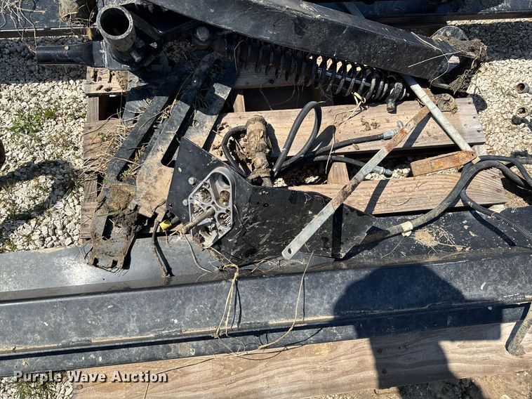 image for item DO0810 Header mounting bracket