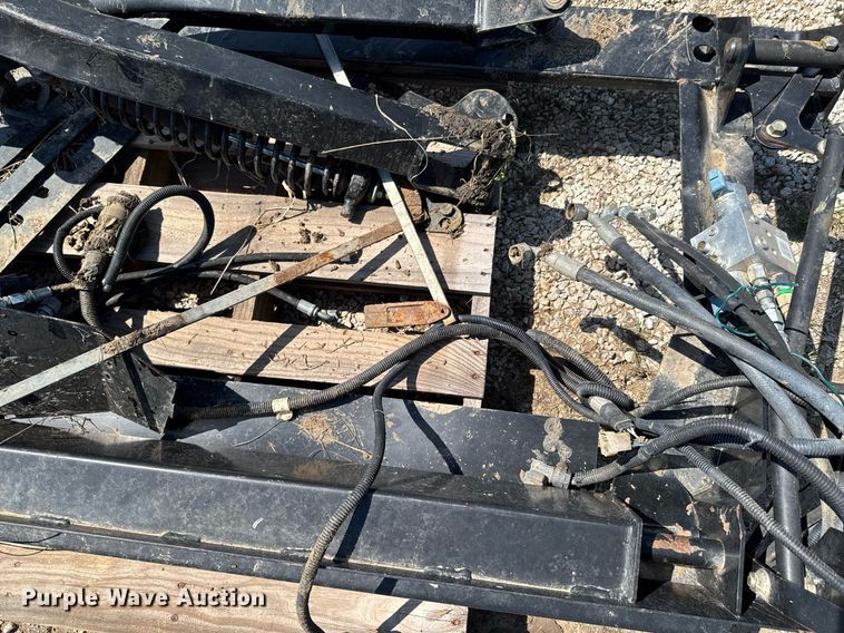 image for item DO0810 Header mounting bracket