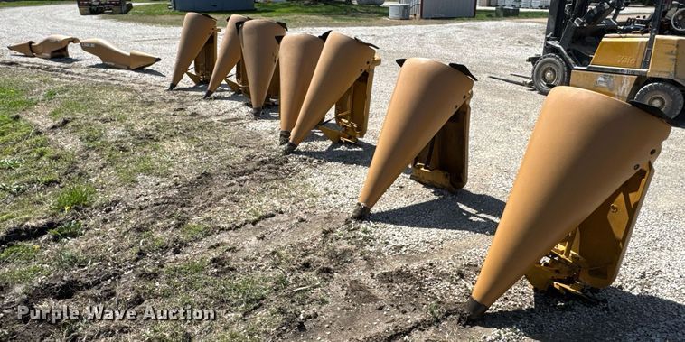 image for item DO0811 (9) Lexion C508-30 corn head snouts