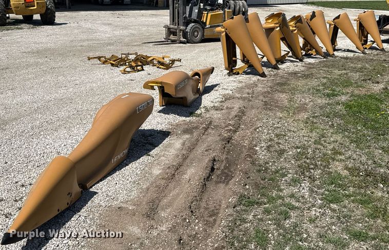 image for item DO0811 (9) Lexion C508-30 corn head snouts