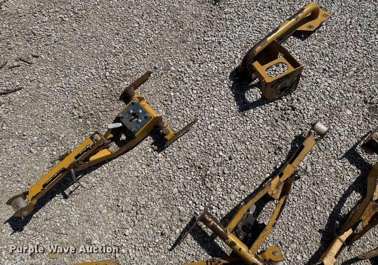 image for item DO0811 (9) Lexion C508-30 corn head snouts