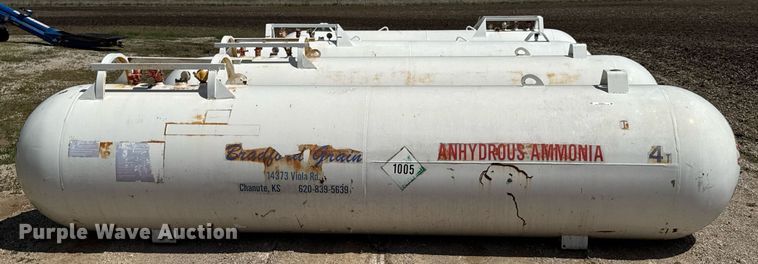 image for item DO0812 (4) NH3 tanks