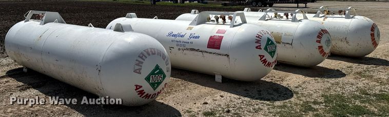 image for item DO0812 (4) NH3 tanks
