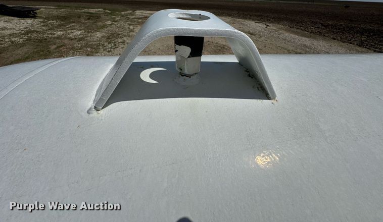 image for item DO0812 (4) NH3 tanks