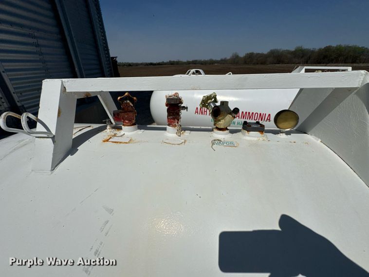 image for item DO0812 (4) NH3 tanks