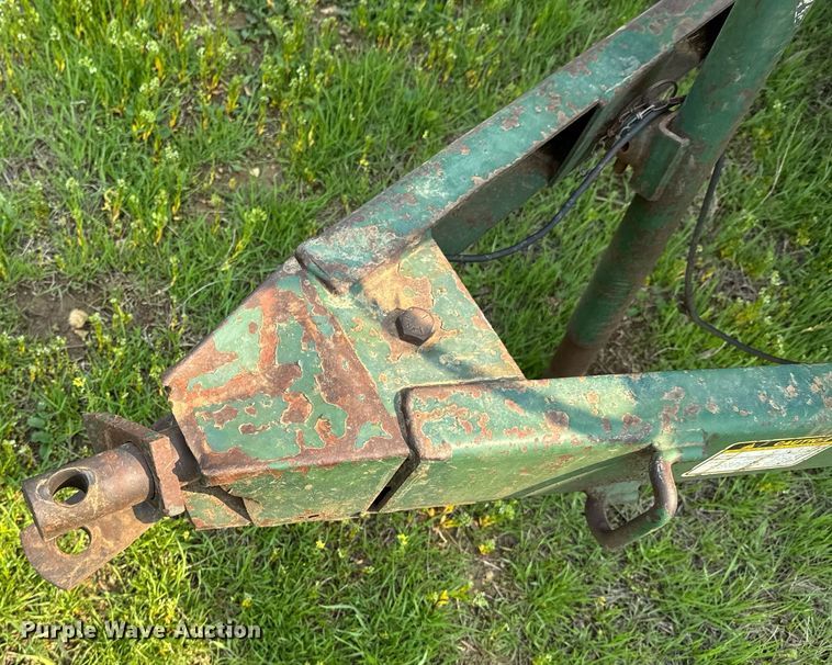 image for item DO0817 Arts-Way Silamix 850-B feed wagon