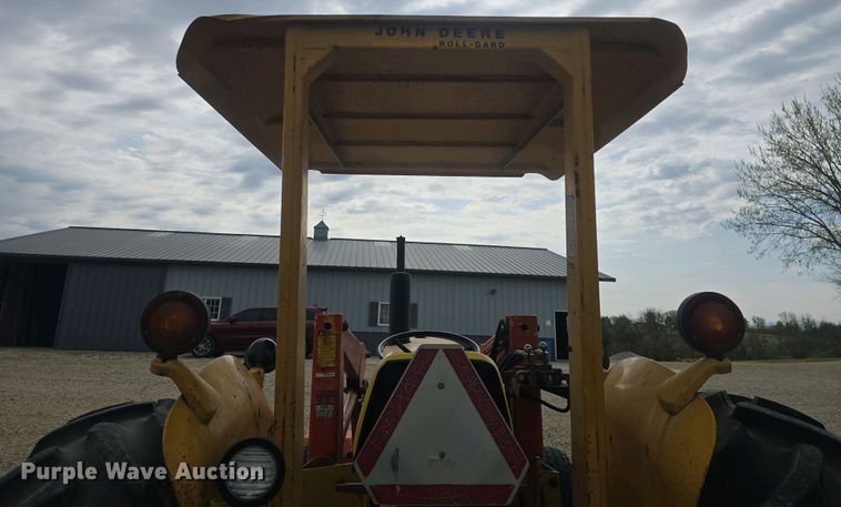 image for item DO7899 1976 John Deere 401BD tractor