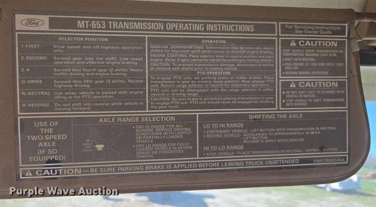 image for item DP6293 1994 Ford L8000 spreader