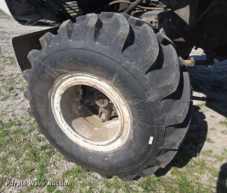 image for item DP6293 1994 Ford L8000 spreader