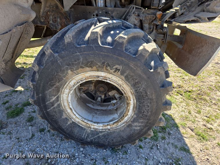 image for item DP6293 1994 Ford L8000 spreader