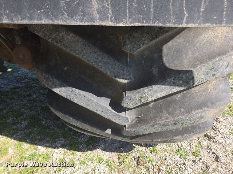 image for item DP6293 1994 Ford L8000 spreader