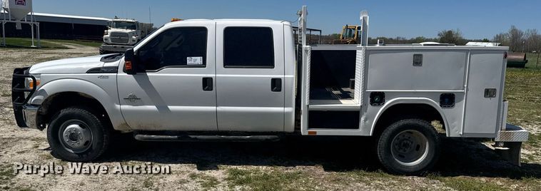 image for item DP6294 2015 Ford F350 Super Duty SuperCrew utility bed pickup truck