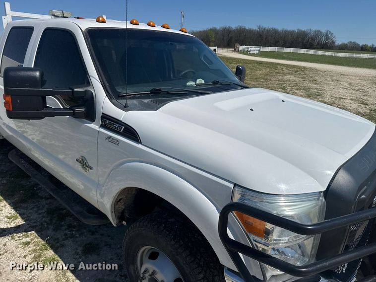 image for item DP6294 2015 Ford F350 Super Duty SuperCrew utility bed pickup truck