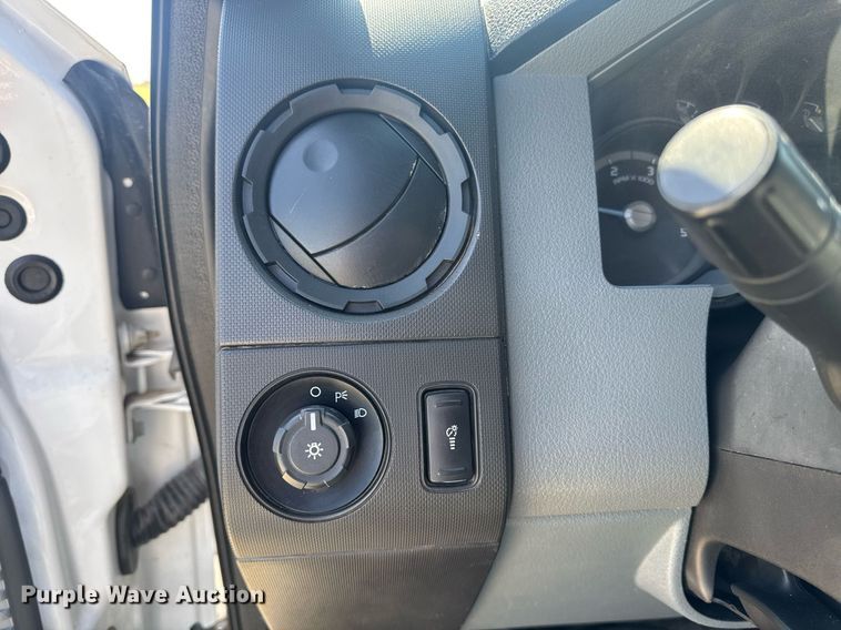 image for item DP6294 2015 Ford F350 Super Duty SuperCrew utility bed pickup truck