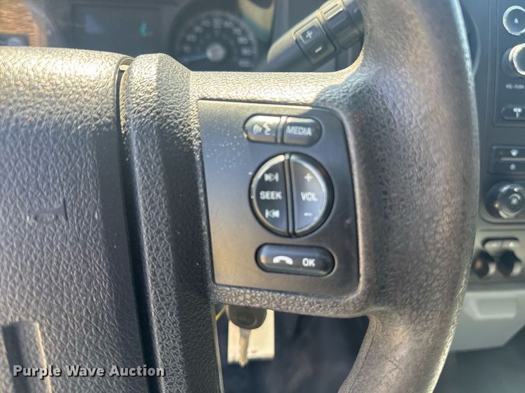 image for item DP6294 2015 Ford F350 Super Duty SuperCrew utility bed pickup truck