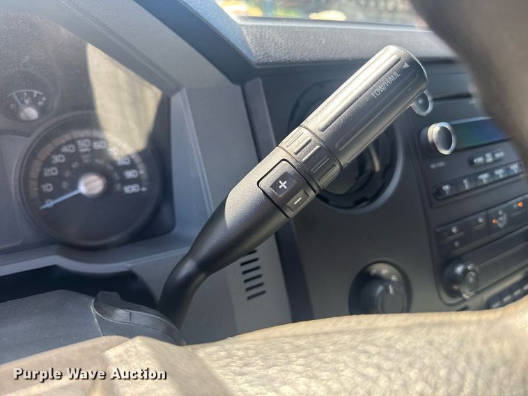 image for item DP6294 2015 Ford F350 Super Duty SuperCrew utility bed pickup truck