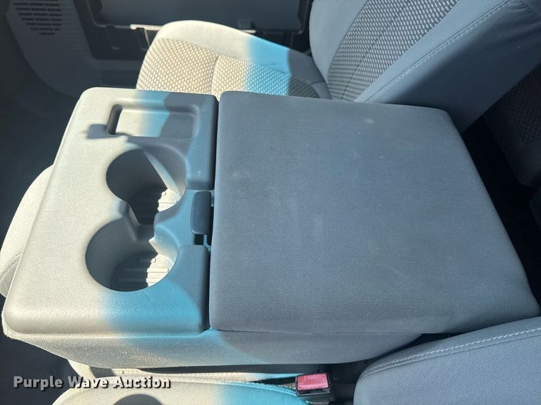 image for item DP6294 2015 Ford F350 Super Duty SuperCrew utility bed pickup truck