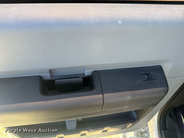 image for item DP6294 2015 Ford F350 Super Duty SuperCrew utility bed pickup truck