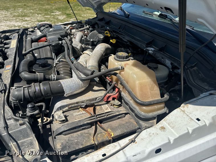 image for item DP6294 2015 Ford F350 Super Duty SuperCrew utility bed pickup truck